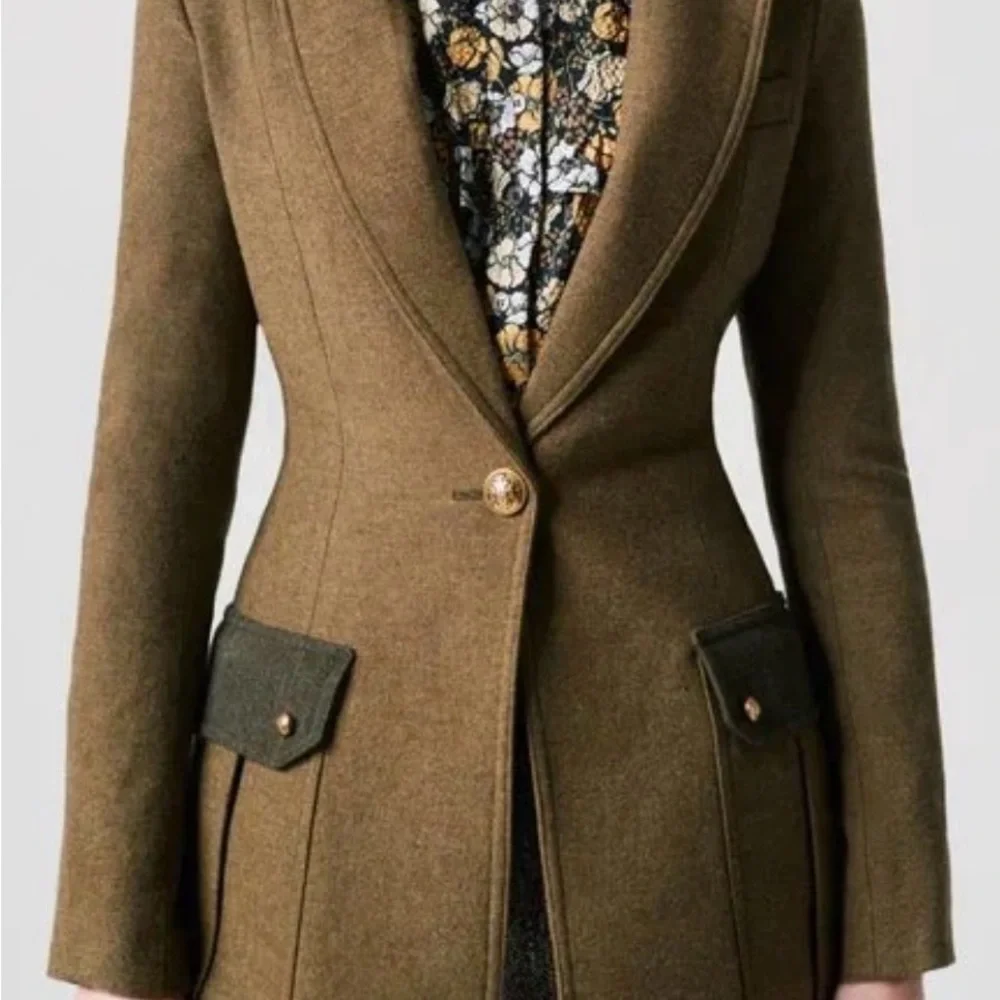 Smythe Cargo Pocket Longline Blazer, size 2 - Picture 8 of 8